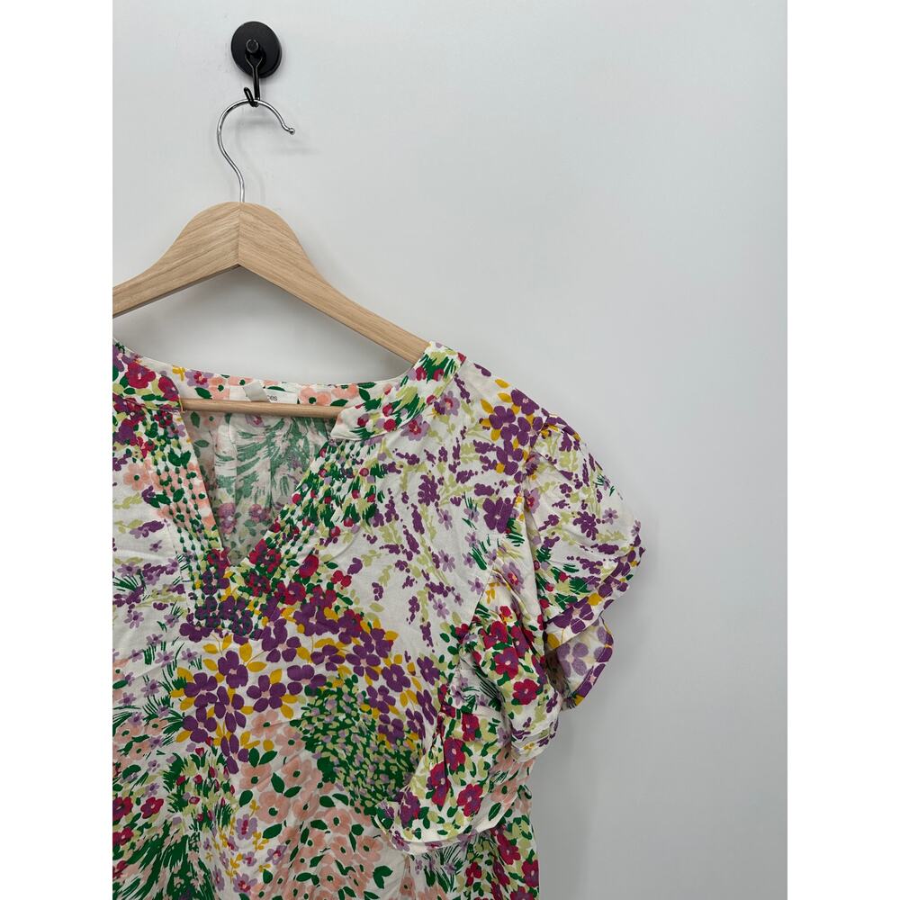 Maurices Floral‎ Blouse Size L Spring Office Career Lightweight Ruffle Feminine - Picture 3 of 7
